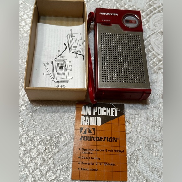 1970 Sound Design AM Pocket Radio IOB & Tag - Picture 3 of 7